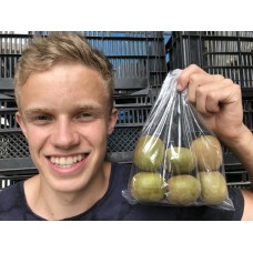 NEW SEASONS RED KIWIFRUIT 500 GRAMS Bag Te Puke Grown 